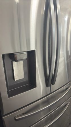 Samsung 4 door French door refrigerator