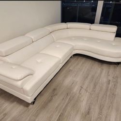 SECTIONAL COUCH ( AVAILABLE IN BLACK, WHITE, GRAY AND RED COLOR)🆕 
