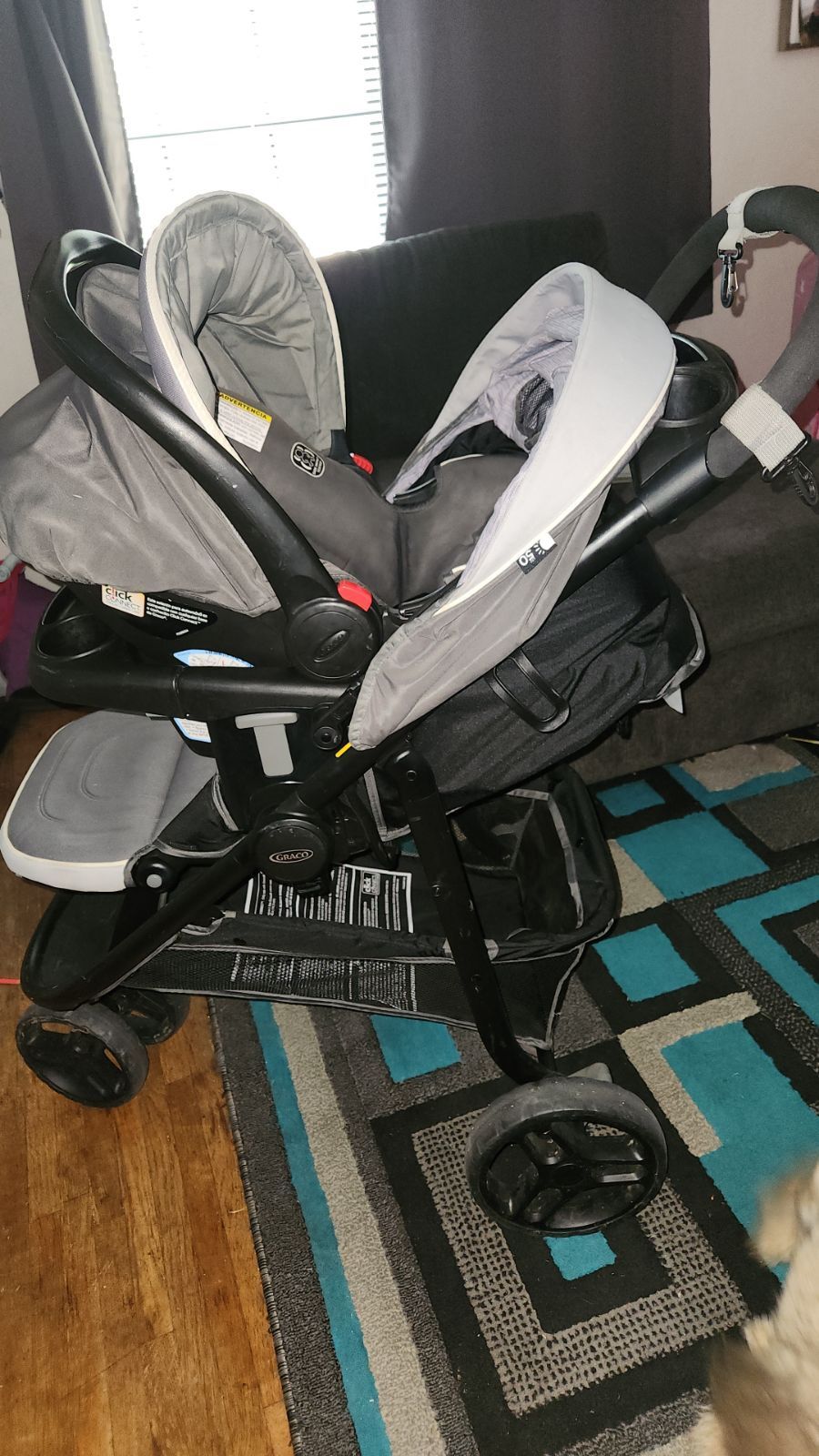 Complete Grace Stroller And Car Seat With Base
