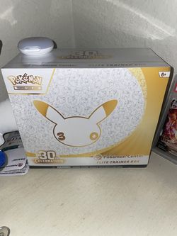 Pokemon Center 30th ETB Elite Trainer Box