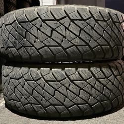 LT 275 70 18 Predator 