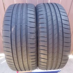 Par De Llantas 225/40R19 BRIDGESTONE TURANZA