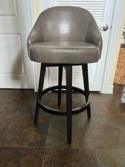 Swivel Bar Stools