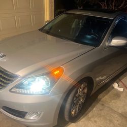 2011 Hyundai Equus