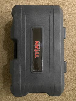 Titan PGD1032 Gas Powered post driver
