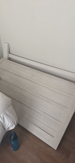 King bed frame