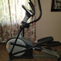 Nordic Track E 5.7 Elliptical for Sale in Whittier CA OfferUp