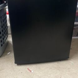 Mini Refrigerator 