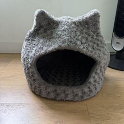 Cat Bed 