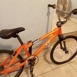 Powerlite- Race Bmx