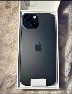 Apple iPhone 15  5G unlocked