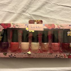 FREE - Nail Polish 💅🏾 Most New 