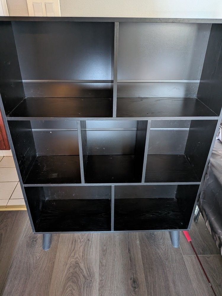 Bookshelf