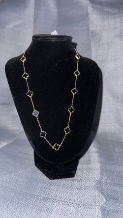 Gold Chain Necklace with Black Clover Motifs 14k