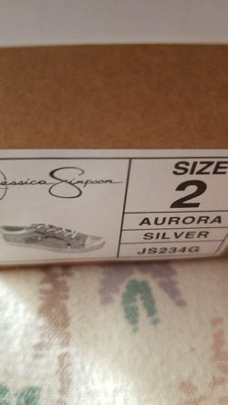 Jessica Simpson kids shoe - size 2