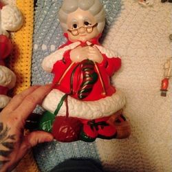 1980 Ceramic Santa Clause And Ms. Clause 