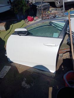 Honda Civic 2020 driver side door
