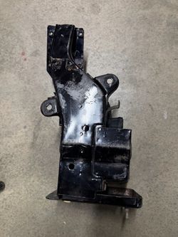 240z pedal box(70-73)