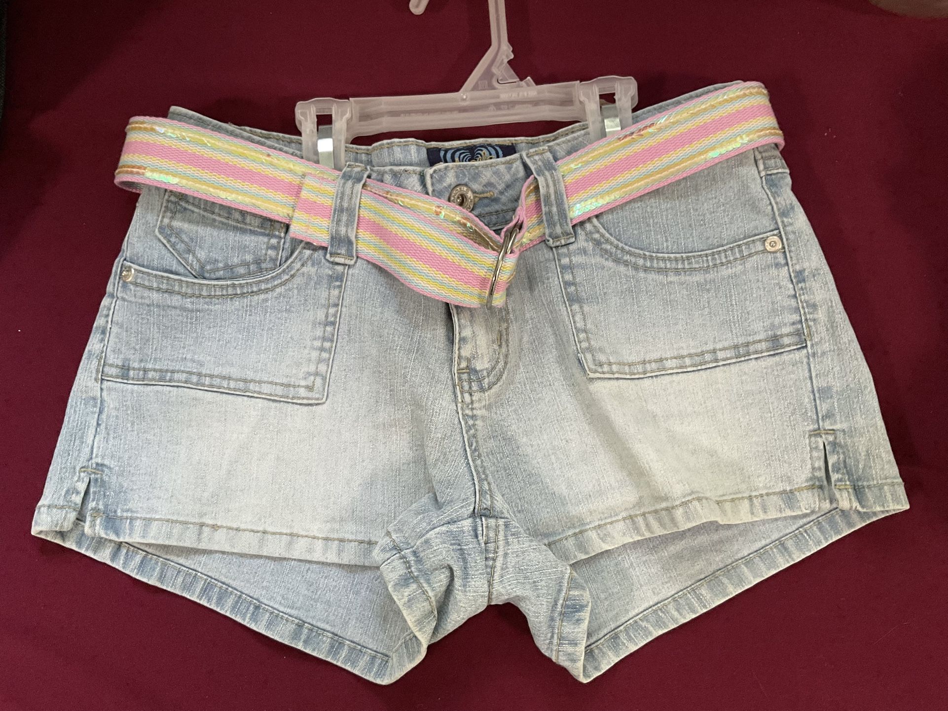 New Angel Shorts Ladies Size 7 JR