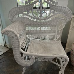 Gorgeous Very Ornate Antique Wicker Settee