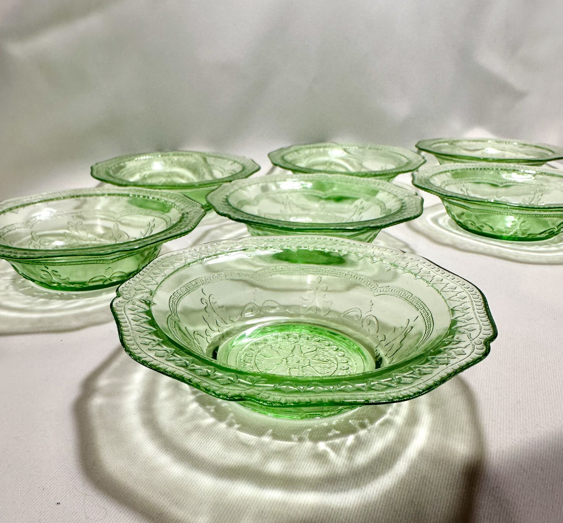 Green Patrician/Spoke Depression Glass Berry Bowls 5”, Set of 7