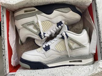 JORDAN 4 MIDNIGHT NAVY BLUE * SEND OFFERS*