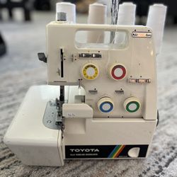 Toyota Sewing Machine 