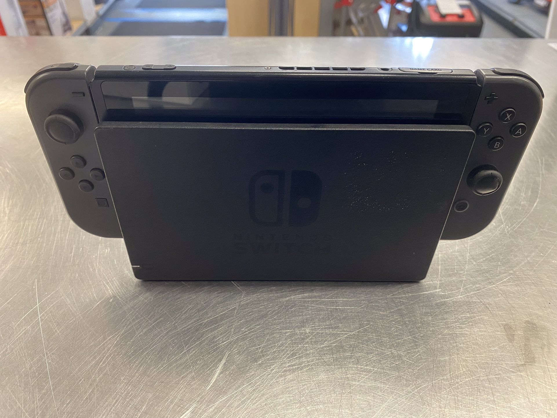 Nintendo Switch - 1st Generation