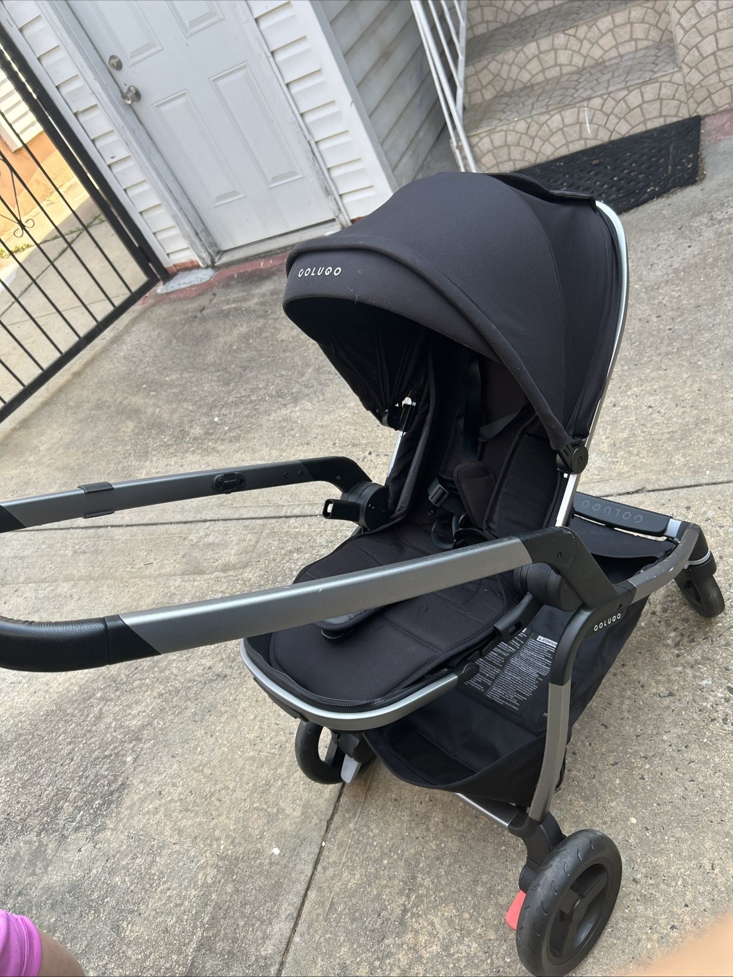 Almost New Colugo Stroller