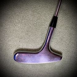 MacGregor 098 “10” Pint-sized Vintage Blade Putter