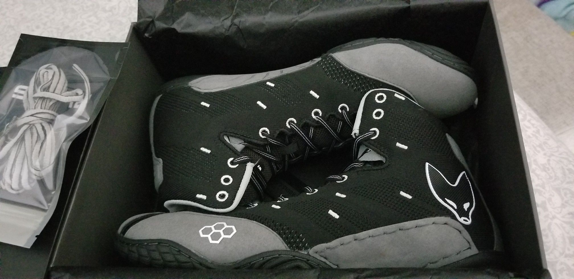 Sf84 wrestling best sale shoe