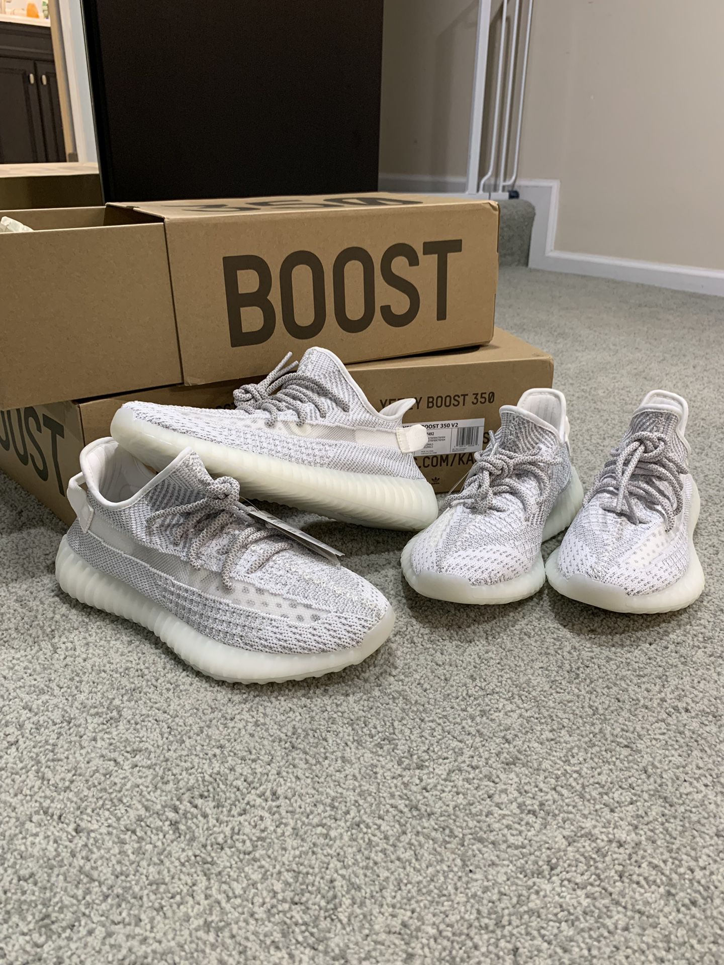 Adidas yeezy boost 350 v2 static Reflective (sold out)