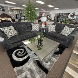 2 Pc Sofa And Loveseat 