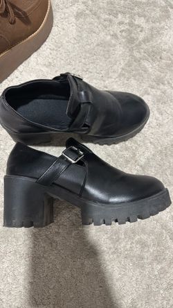 Black boots