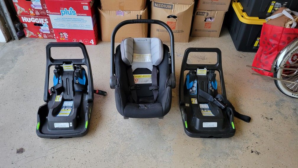 Baby Car Seat With 2 Bases For Dad's And Mom's Car