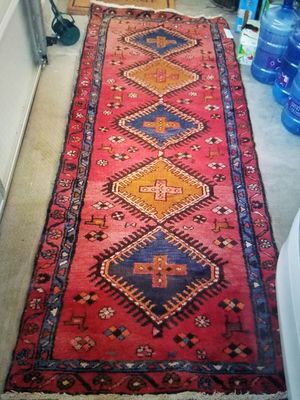 Photo 3 ft 4 in x 9 ft 9 in wool hand knotted kilim runner