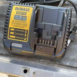 Dewalt 12/20v Charger