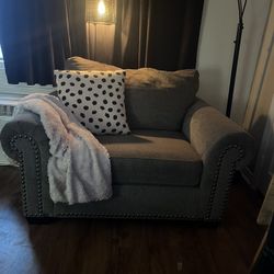 Loveseat With Ottoman