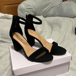 Sexy Heels! Size 8!