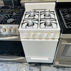 20” Stove $10 Down 