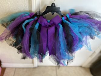 Tutu size 7 ( Halloween)