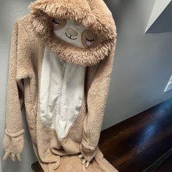 Soft and comfy Halloween onesie! Size: L (12-14