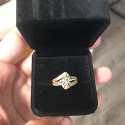 10K Engagement Diamond Ring
