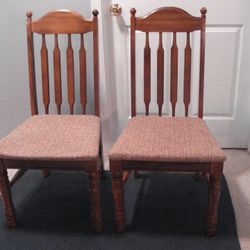 2 Wood Dining Chairs With Tweed Seats 