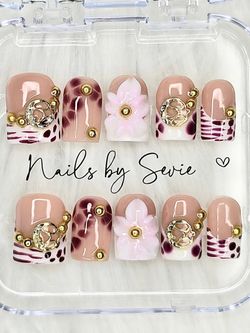 Handmade Acrylic Press-On Nails Set by Nails by Sevie