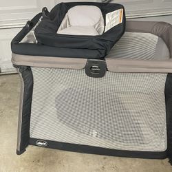 Baby Foldable Baby Playard with Changing Table 