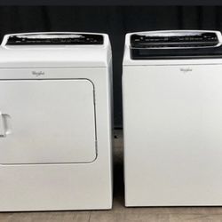 Set of whirlpool - Cabrio 4.8 Cu. Ft. 26-Cycle High-Efficiency Top-Loading Washer and dryer 