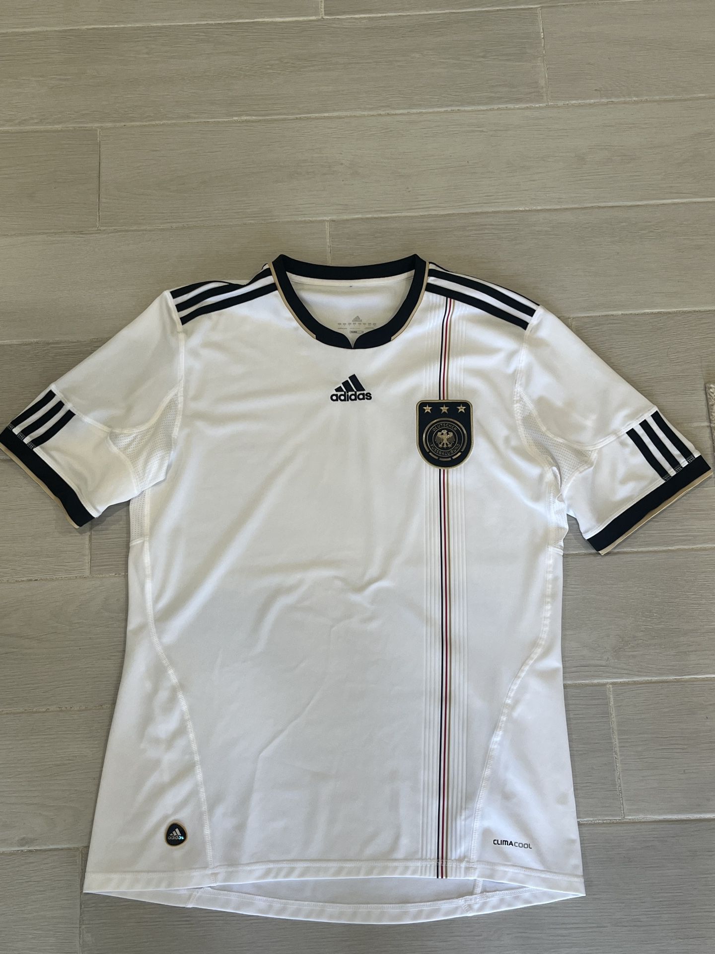 GERMANY ADIDAS 2010 WORLD CUP FOOTBALL HOME JERSEY SIZE L P41477 SOCCER