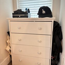 4 Dresser Drawer 