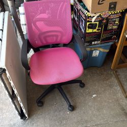 Office Chairs 